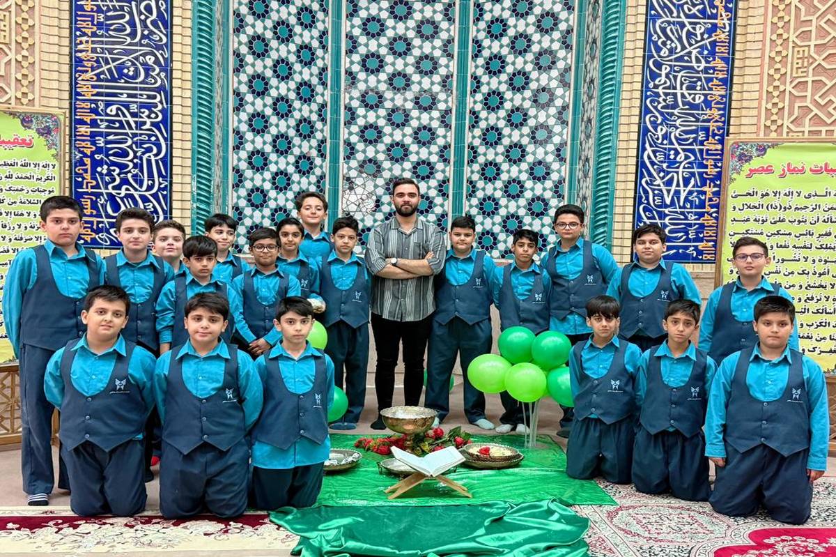 محفل انس با قرآن کریم دبستان پسرانه سما کاشان