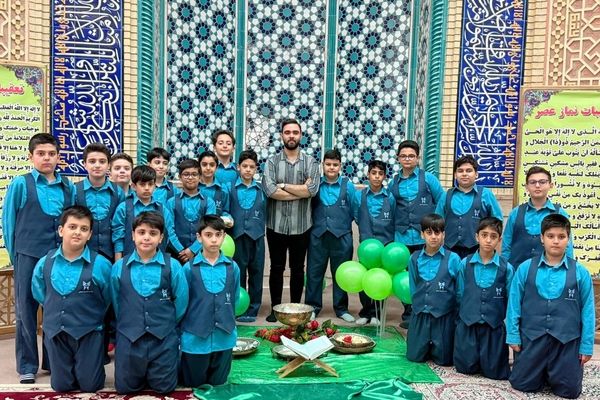 محفل انس با قرآن کریم دبستان پسرانه سما کاشان 