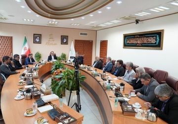 نباید اجازه دهیم افراد آسیب پذیر از خدمات درمانی محروم شوند