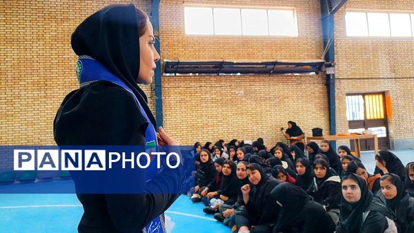 برگزاری «یکشنبه‌های مهارتی» طرح نماد در دبیرستان آرمیتا مصلی‌نژاد یاسوج