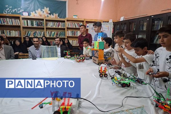 آیین افتتاح کتابخانه کانون فرهنگی تربیتی شهدای فرهنگی ملارد برگزار شد