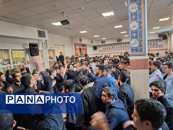 مراسم شهادت حضرت فاطمه (س) در دبیرستان شاهد مهدیان