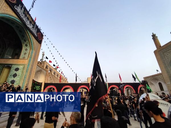 عزاداری زائران و مجاوران حرم مطهر اردهال در شب تاسوعای حسینی