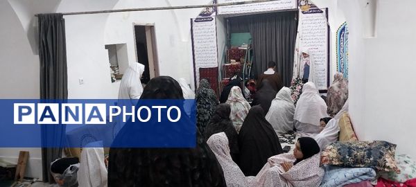 بانوان فدافن  زمزمه‌های ایمان در خلوت نورانی اعتکاف مسجد جامع