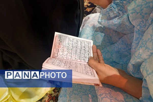 آغاز آیین معنوی اعتکاف در مصلای اسلامشهر با حضور گسترده نوجوانان