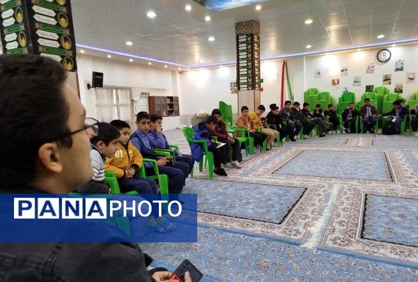  جلسه هم اندیشی برگزاری مدرسه انقلاب  در انجمن اسلامی کاشمر