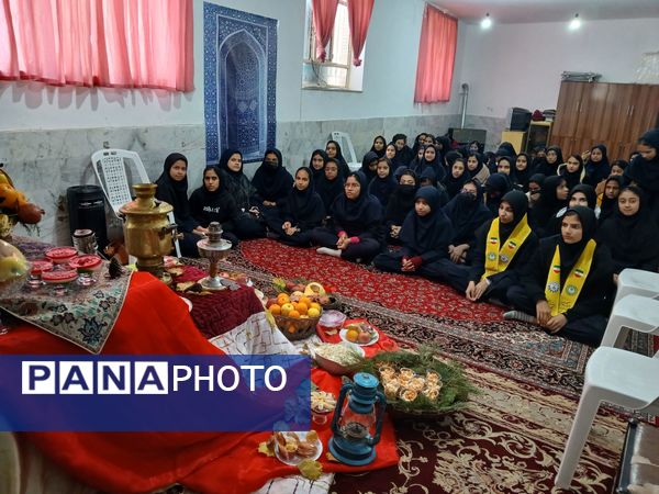 بزرگداشت شب یلدا  در آموزشگاه مرحوم صفری شهرستان خلیل آباد 