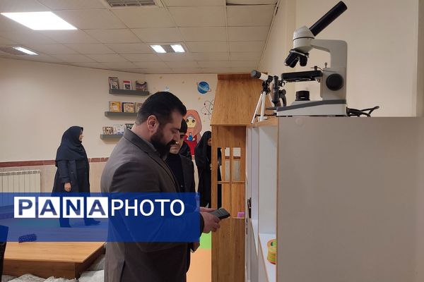 افتتاح اتاق پژوهش در دبستان نیلوفر رفیعی ناحیه دو شهرری 