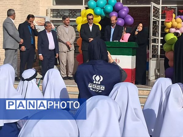 آیین سال تحصیلی جدید در مدرسه شاهد پوررضایی یزد