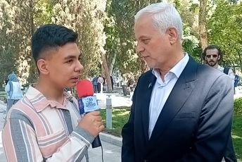 افتتاح گذر صنایع دستی در نصف جهان