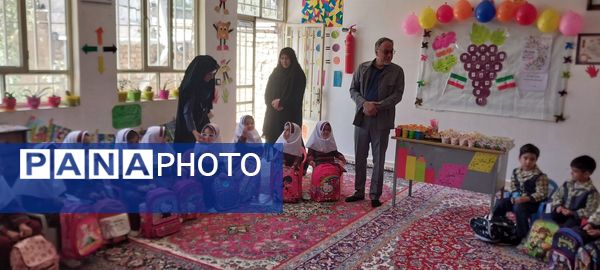جشن غنچه‌ها در اشترینان