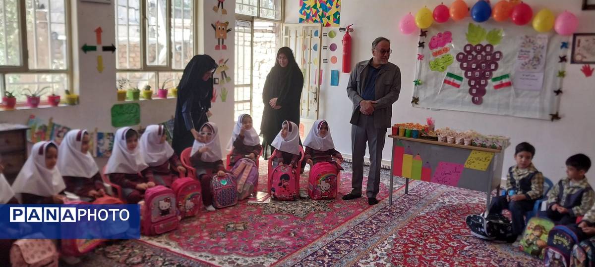 جشن غنچه‌ها در اشترینان