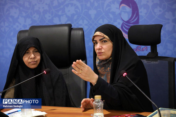  گردهمایی کارشناسان مسئول امور زنان و خانواده آموزش‌ و پرورش