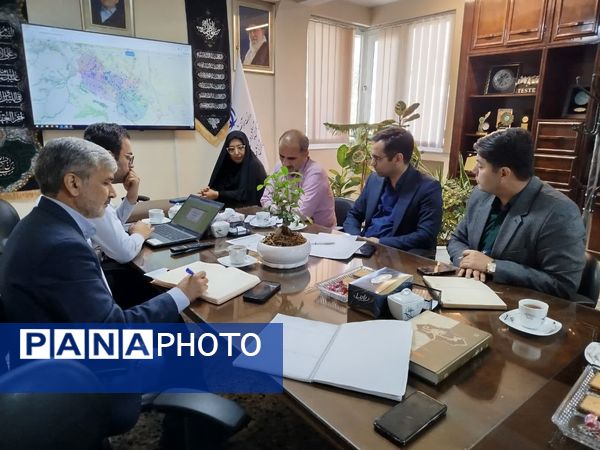 جلسه بررسی و تصمیم گیری در خصوص آزمون مجدد هدایت تحصیلی در مشهد
