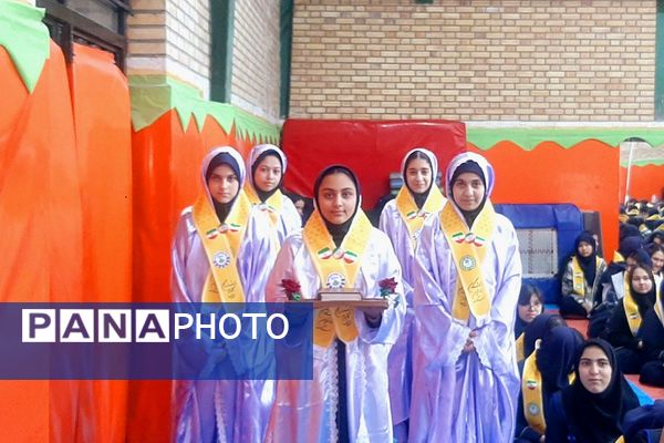  همایش یاوران انقلاب در پیشوا با حضور مسئولان آموزش و پرورش