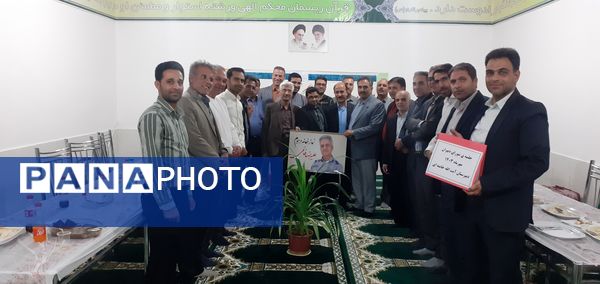 بازدید مدیر اداره آموزش و پرورش خلیل‌آباد از مدارس شهر