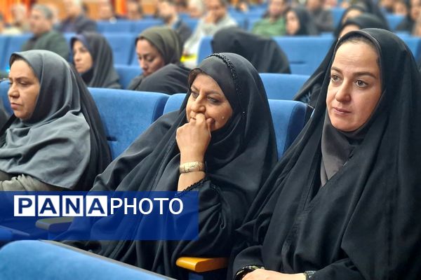 نشست فصلی مدیران شهرستان قرچک