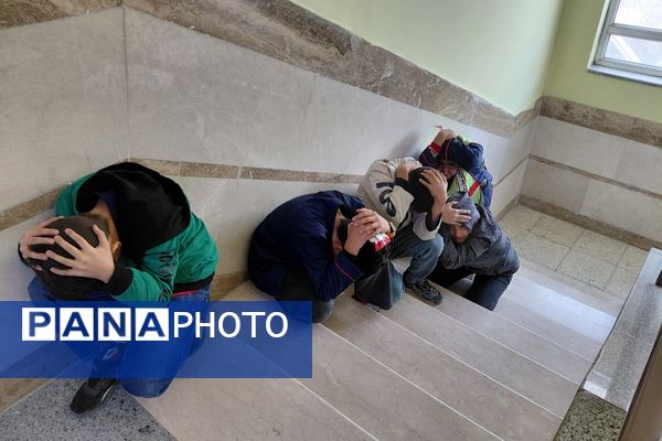 مانور زلزله در مدارس شهرستان ملارد