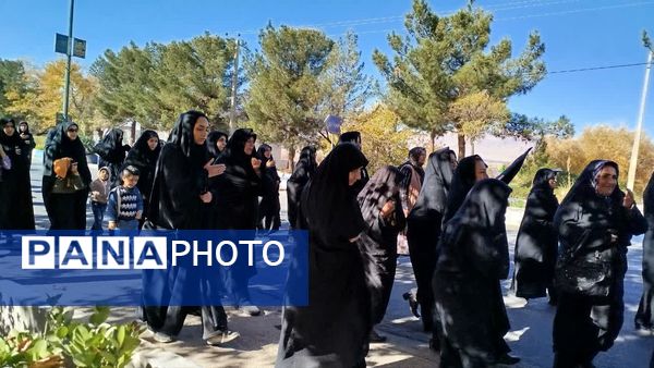 حسینیه سادات شهر نیم‌ور میعادگاه عاشقان حضرت زهرا (س)