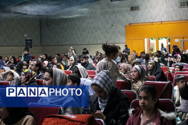 جشن میلاد امیرالمومنین(ع) و روز پدر با حضور پرشور شهروندان قرچکی