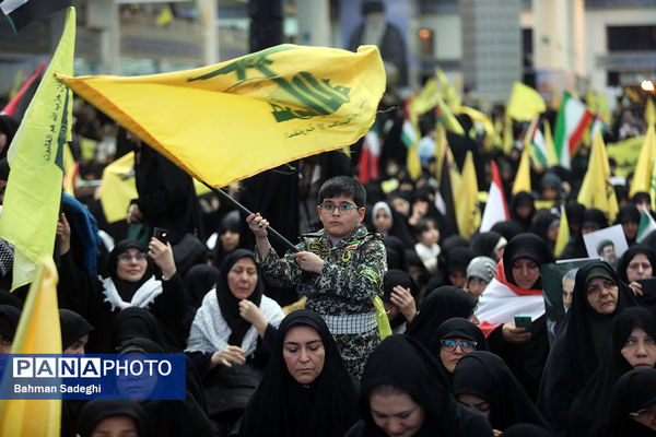 مراسم گرامیداشت شهید سیدحسن نصرالله همزمان با تشییع شهدا در لبنان - تهران