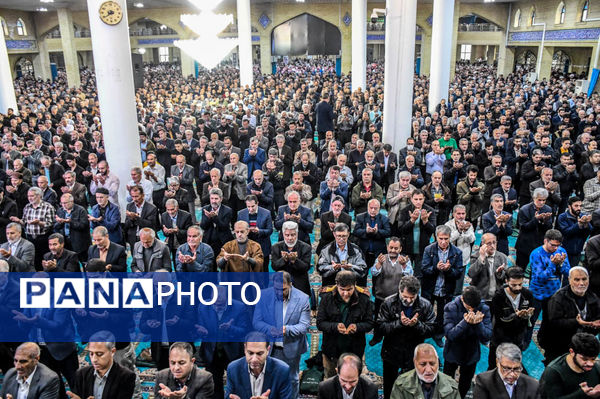 نماز عید فطر در مصلای امام خمینی (ره) ارومیه