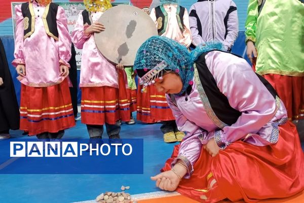 آئین افتتاحیه مسابقات فوتسال دانش‌آموزی منتخب آموزشگاه های شهرستانهای استان تهران به میزبانی ورامین 