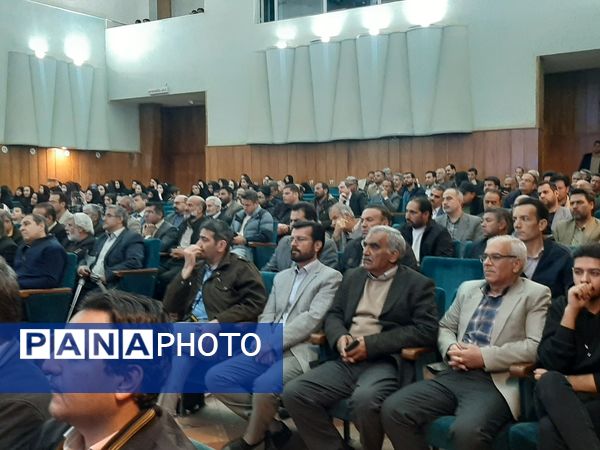 همایش «خشت های بهشتی»در کاشمر