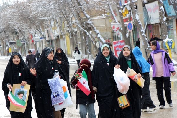 راهپیمایی ۲۲ بهمن در آشخانه