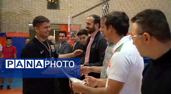 اختتامیه مسابقات والیبال دبیرستان های شهرستان کاشمر