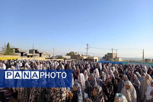 نماز عید فطر ۱۴۰۴ در روستای ظفرآباد شیراز اقامه شد