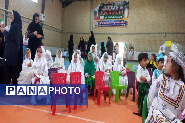 برگزاری جشنواره هویت‌های ملی اسلامی کودکستان‌های شهرستان فاروج