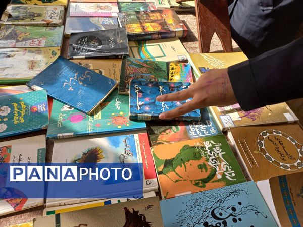 افتتاح «کافه‌کتاب» دبیرستان شهیده مریم فرهانیان