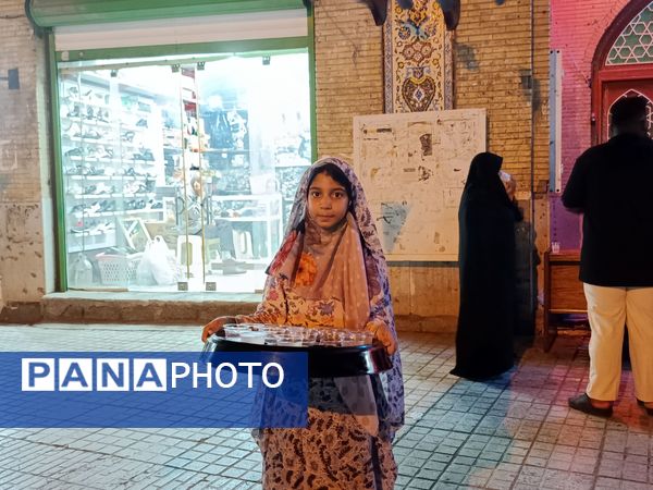 سوگ خورشید خراسان در حاجی‌آباد عزاداری شهادت امام رضا(ع)