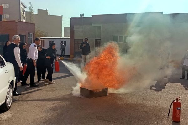 برگزاری مانور سراسری زلزله و ایمنی متمرکز شهرستان فردیس 