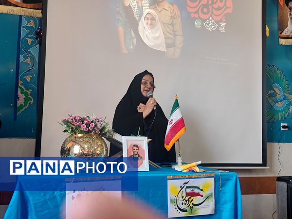 یادآورحماسه سیزدهم آبان دردبیرستان شاهدشهید قاسم سلیمانی