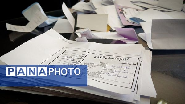 شور ورزش و لبخند در دبستان دانش و هنر نظرآباد با انتخابات انجمنهای ورزشی