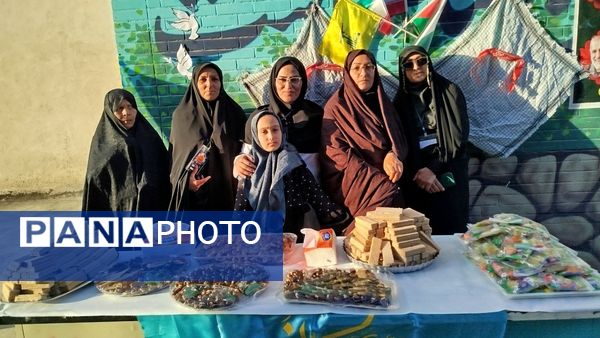 موکب باب‌الجواد؛ میزبانی از زائران با شمیم رضوی در مدرسه جمال فریدزاده 