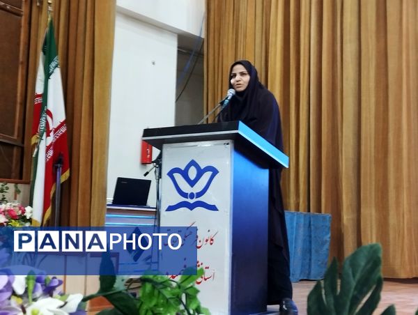 برگزاری جلسه آموزشی مشاوران استان البرز با محور تبیین برنامه‌های حوزه مشاوره در کانون شهید فهمیده کرج