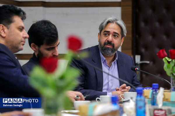 نشست گفتمان سازی برنامه ملی نماد