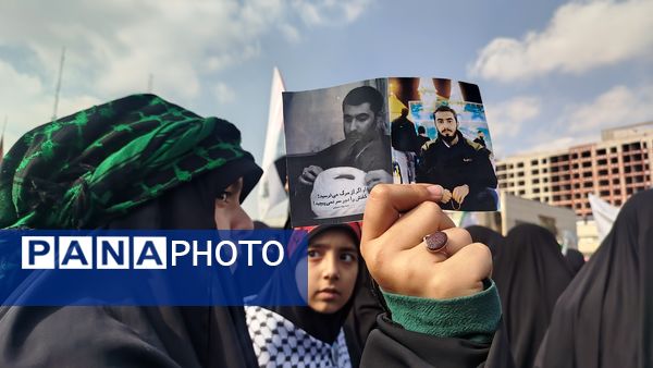 فریاد طنین انداز همبستگی دانش آموزان مشهدی 