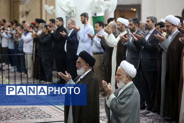 اقامه نماز عید سعید قربان در مصلای قدس قم