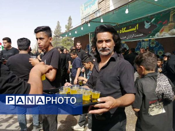 برپایی موکب‌هایی با عطر و بوی امام حسین (ع) در روستای نقاب