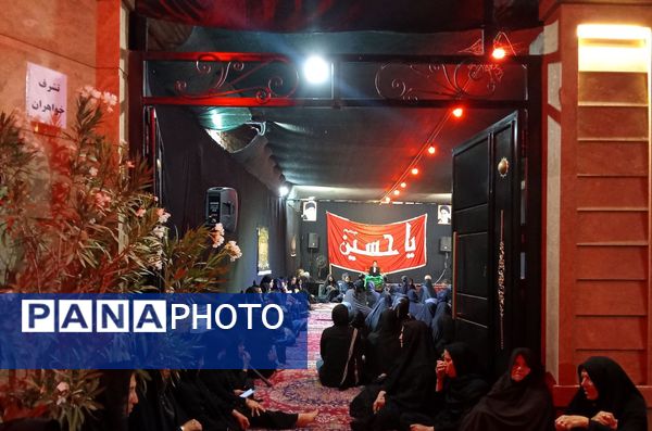 عزاداری باشکوه در هیئت پویندگان راه ولایت