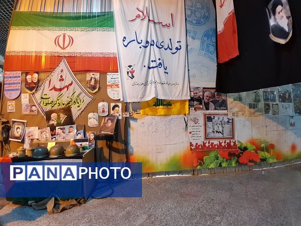 نشست صمیمانه خادمان افتخاری چایخانه حضرت قاسم بن الحسن(ع) در مشهد مقدس