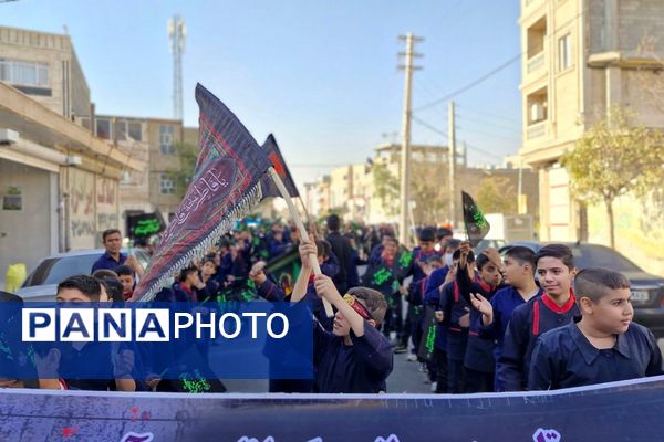 آیین عزاداری نو گلان فاطمی؛ از مسیر مدرسه میثاق تا مسجد امام حسن مجتبی (ع) فشافویه