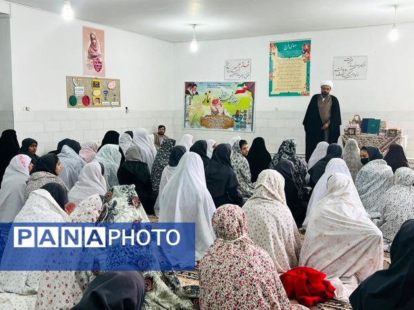 آیین تجلیل از برگزیدگان مسابقات قرآنی، فرهنگی و هنری در خاتم