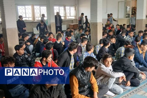 آغاز مسیر آگاهانه انتخاب رشته در مدرسه شهید فتوحی رباط‌کریم