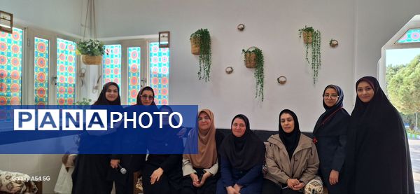 افتتاحیه کافه کتاب و سالن مطالعه در دبیرستان وکیلی۹