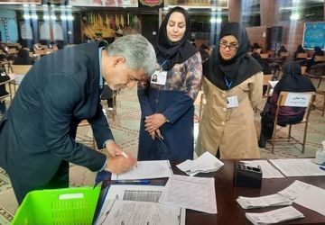 زحمات مجاهدانه همکاران در برگزاری آزمون‌های نهایی باعث تغییر در مسیر نظام آموزشی می‌شود